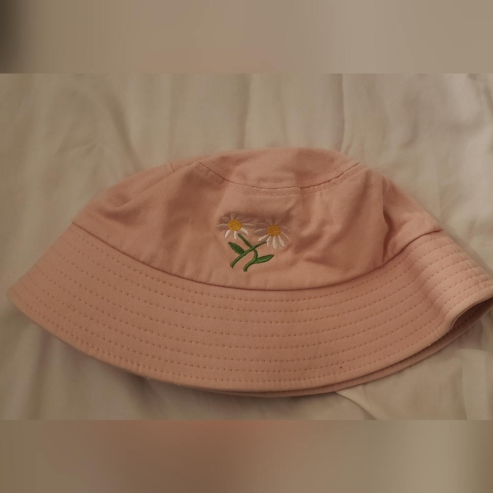 Ardene Pink Kids Bucket Hat with Daisy Embroidery